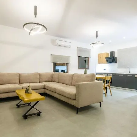 Gingica Villa *